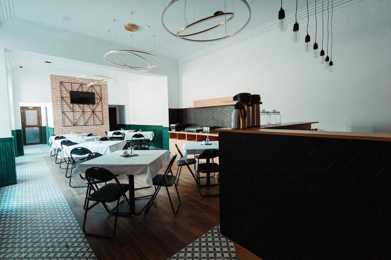 Roa Guesthouse Blaj Ngoại thất bức ảnh
