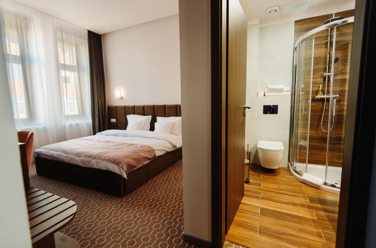 Roa Guesthouse Blaj Ngoại thất bức ảnh