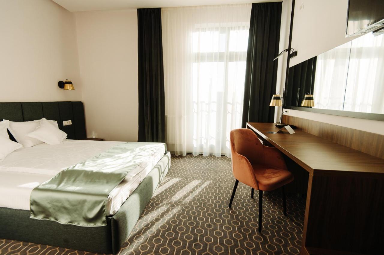 Roa Guesthouse Blaj Ngoại thất bức ảnh