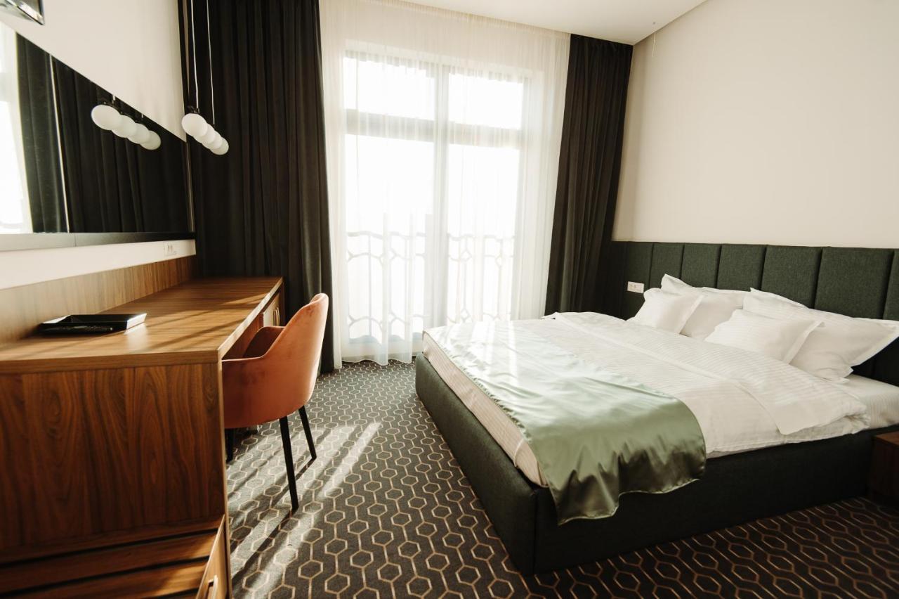 Roa Guesthouse Blaj Ngoại thất bức ảnh