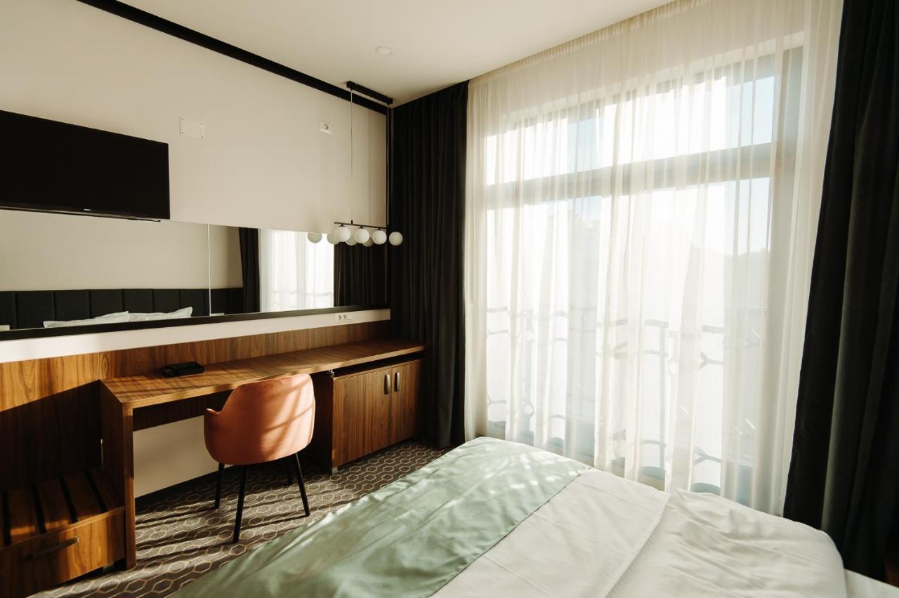 Roa Guesthouse Blaj Ngoại thất bức ảnh